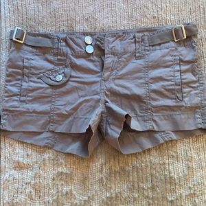 Green Rue 21 5/6 Shorts